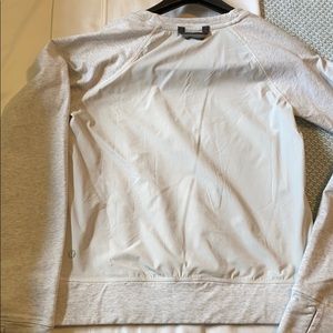 Lululemon Voyage Pullover